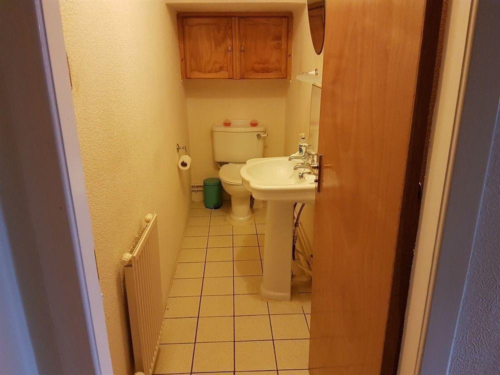 Christines Guest House Инвернесс Экстерьер фото