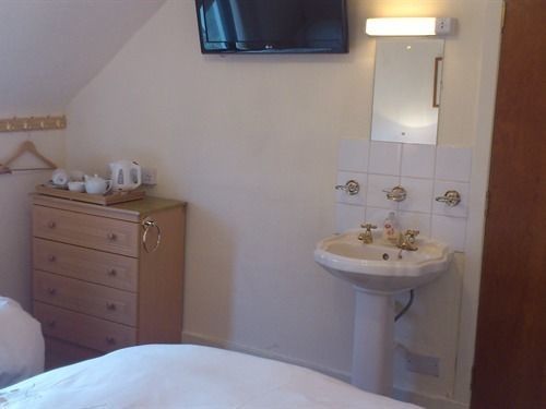 Christines Guest House Инвернесс Экстерьер фото